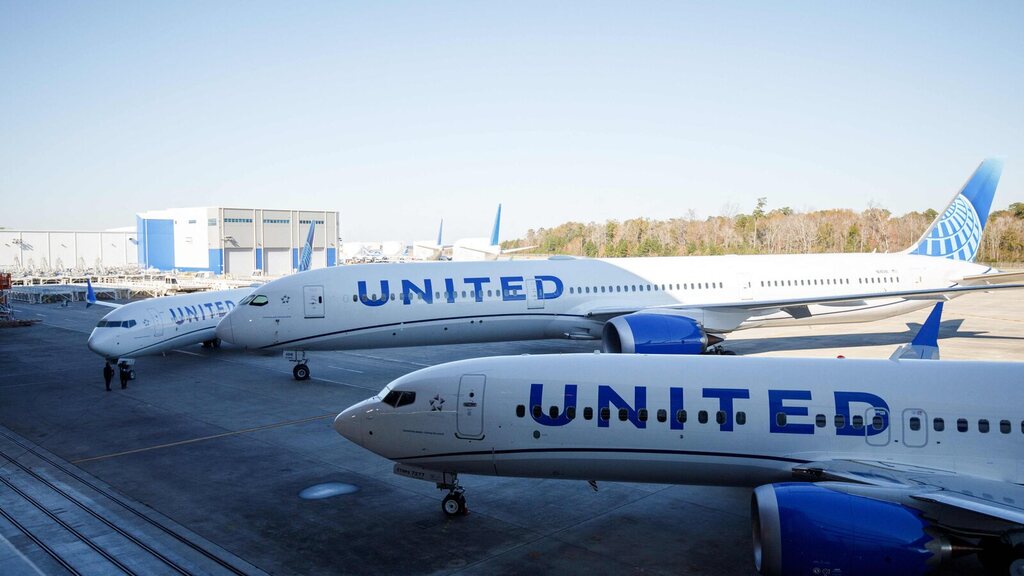 United Airlines Braces for Financial Turbulence Amid Boeing Groundings 2024