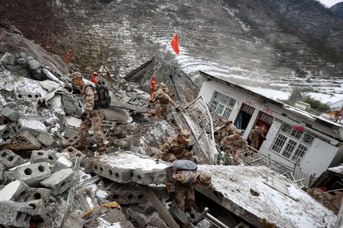 China Landslide 2024: Rescuers Scramble to Save Lives